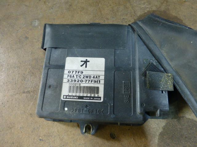 【中古】中古部品 ワゴンR MC11S エンジンコンピューター 【3310410000-001034401463100】