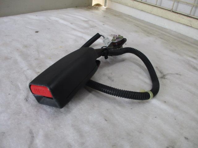 【中古】中古部品 ライフ JB5 シートベルト 【3540020100-000004061677150】