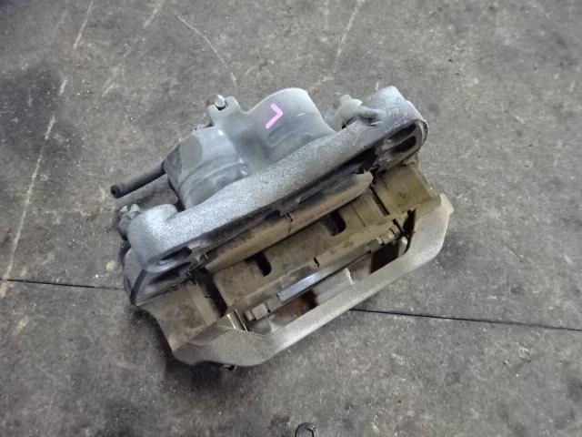 【中古】中古部品 フーガ Y50 左フロントキャリパー 【3310410000-001606320244360】