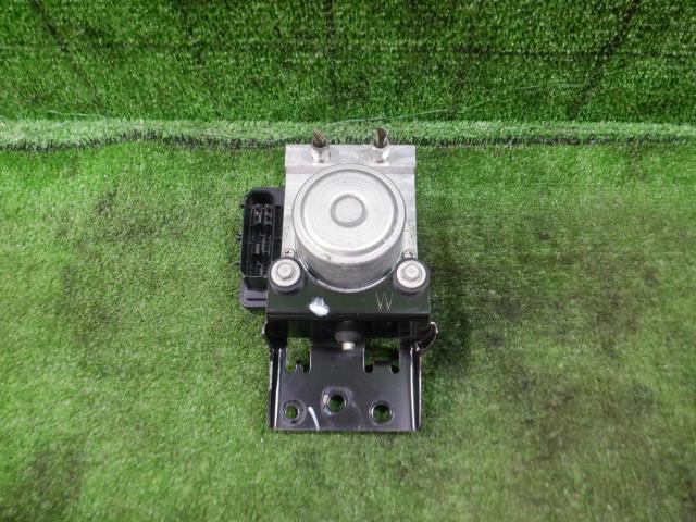 【中古】中古部品 セレナ FC26 ABSアクチュエーター 【3330420100-220903000142500】