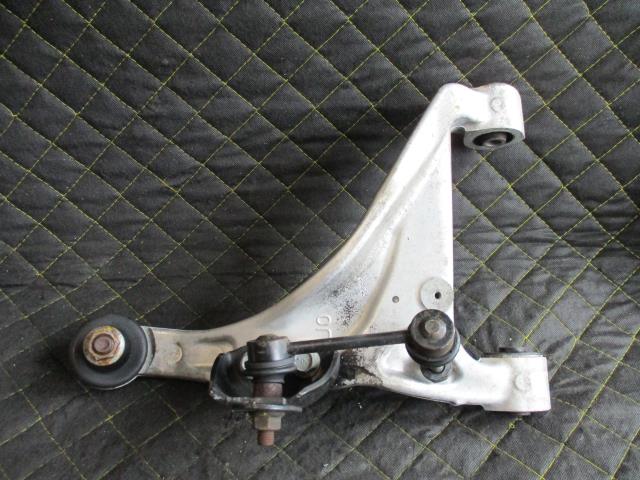 【中古】中古部品 ティアナ J32 左リアアッパアーム 【3330660100-000022320551850】