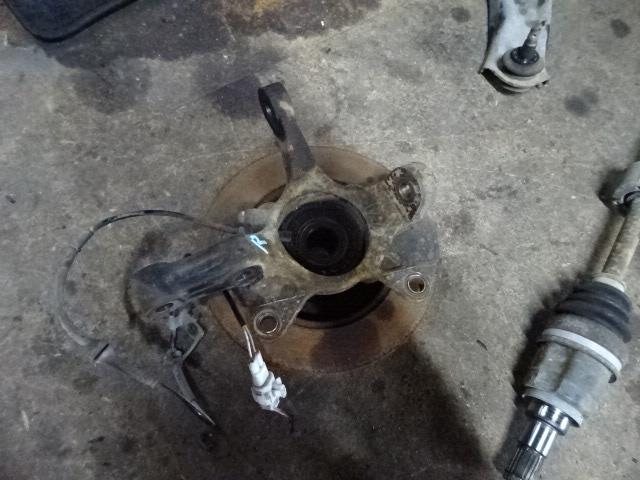 【中古】中古部品 アルト HA35S 右フロントナックルハブ 【3310410000-001589441944310】