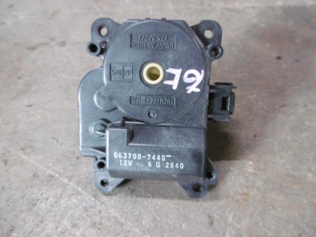 【中古】中古部品 ウィッシュ ZNE10G ヒーターブロアモーター 【3310410000-001293993667900】