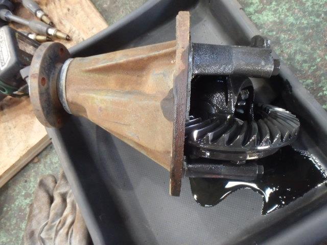 【中古】中古部品 ハイゼット S100V リアアクスルホーシング 【3331010800-000019804541200】