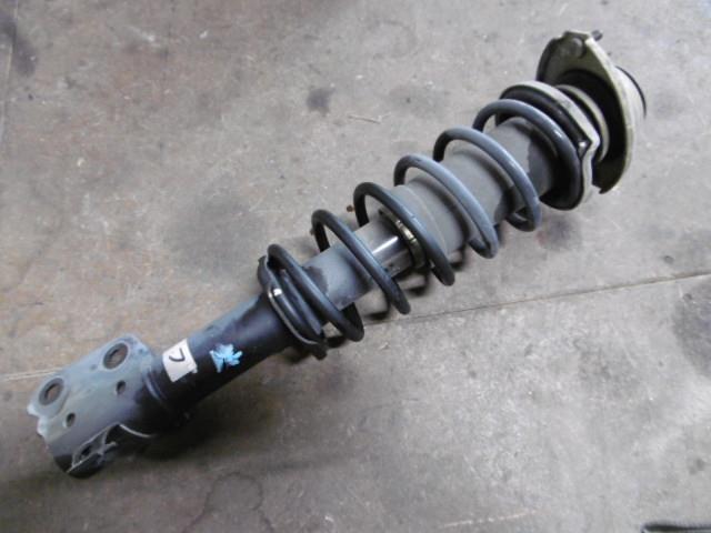 【中古】中古部品 アルト HA23S 左フロントストラット 【3310410000-001265257450210】