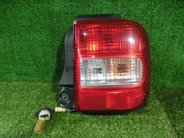 【中古】中古部品 スピアーノ HF21S 右テールランプ 【3260070000-220921000415500】