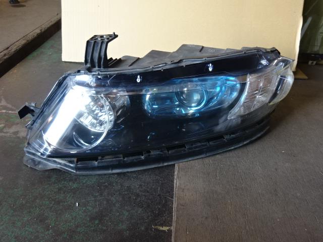 【中古】中古部品 オデッセイ RB1 左ヘッドランプ 【3310410000-001491895810900】