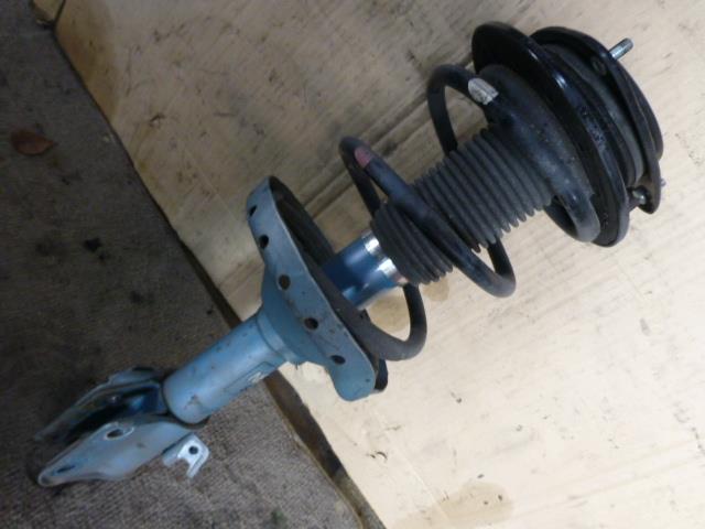 【中古】中古部品 レガシィ BP5 左フロントストラット 【3310410000-001136692750210】