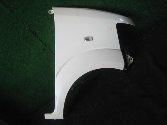 【中古】中古部品 N−BOX JF1 右フロントフェンダー 【3340220100-000223016410600】