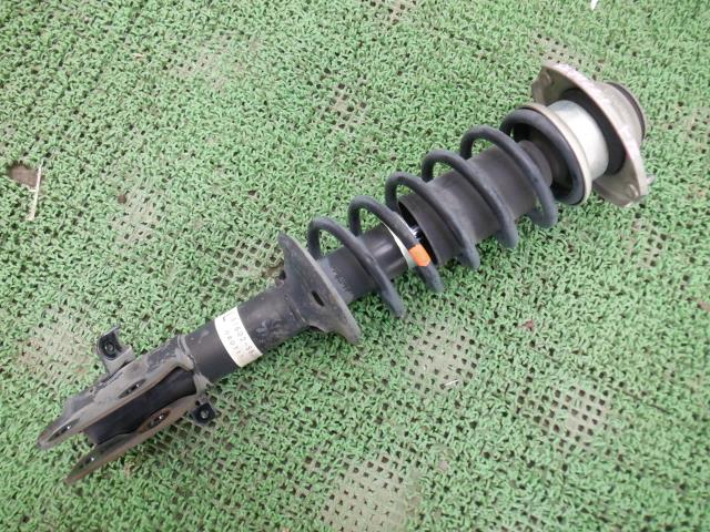 【中古】中古部品 ワゴンR MH22S 左フロントストラット 【3310250100-000223022750210】