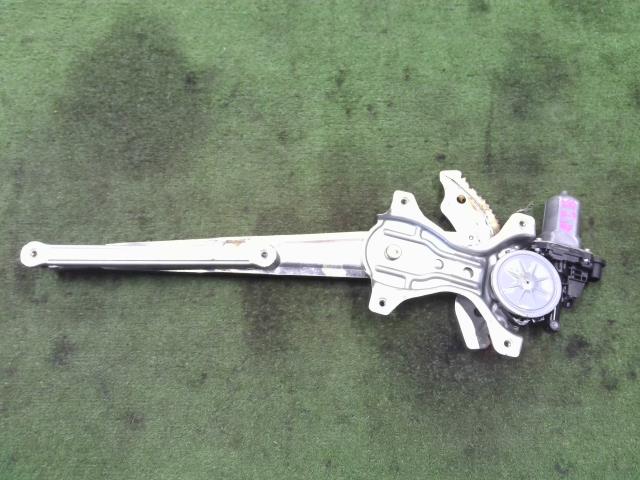 【中古】中古部品 エッセ L235S 左フロントドアレギュレータ・モーター 【3310200100-000016759713220】