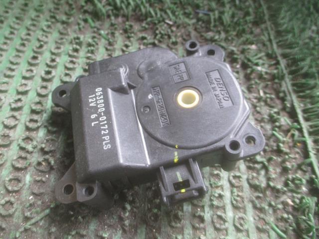 【中古】中古部品 ヴォクシー ZRR70G その他 A/Cヒーター系 【3500080000-220603001069300】