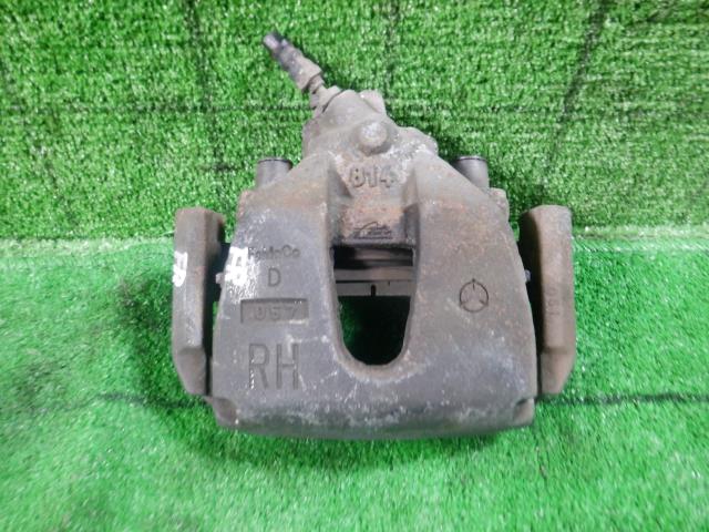 【中古】中古部品 アクセラ BLEFW 右フロントキャリパー 【3330420100-221007000144330】