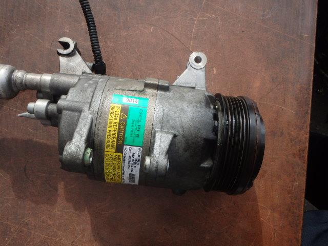 【中古】中古部品 BMW ミニ RA16 A/Cコンプレッサー 【3331010800-000020310860700】