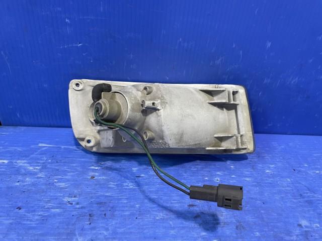 【中古】中古部品 フェアレディZ CZ32 左クリアランスランプ 【3310050100-000332918611100】 2