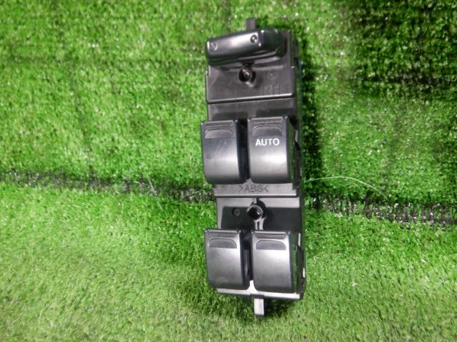 【中古】中古部品 ラパン HE21S パワーウインドウスイッチ 【3330420100-221015000361900】