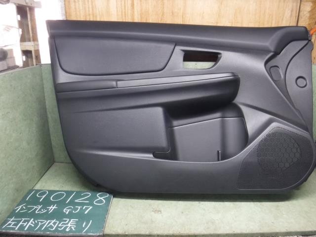 【中古】中古部品 インプレッサ GJ7 左フロントドアトリム 【3310120100-001568423313250】