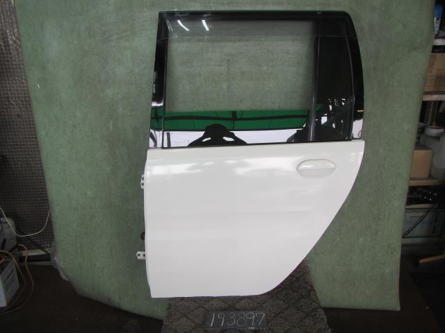 【中古】中古部品 トッポBJ H41A 左リアドア 【3310120100-001639720013400】