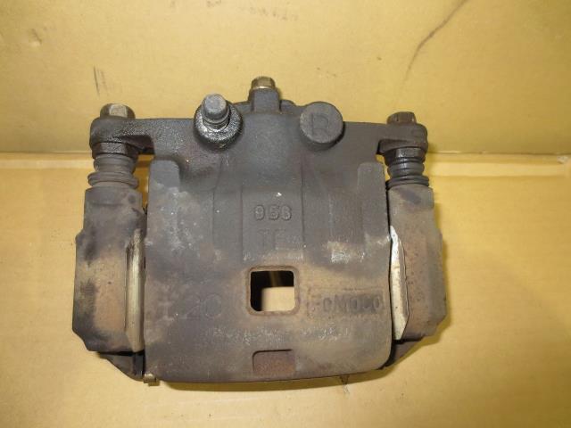 【中古】中古部品 デミオ DE3FS 右フロントキャリパー 【3330460100-000001539544330】