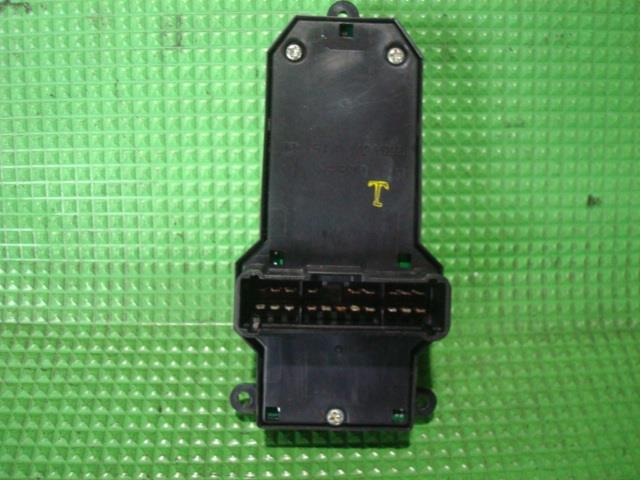 【中古】中古部品 フィット GD1 パワーウインドウスイッチ 【3340220100-001228071661900】 2