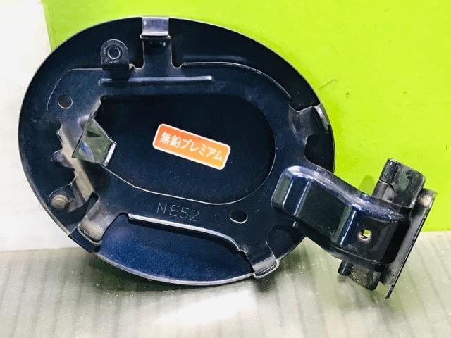 【中古】中古部品 ロードスター NCEC フューエルリッド 【3330530100-000005004213900】