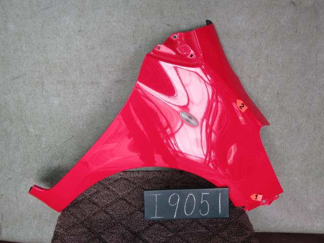 【中古】中古部品 ヴィッツ SCP90 右フロントフェンダー 【3310120100-00153087821...