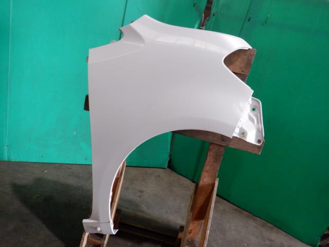 【中古】中古部品 タントエグゼ L455S 右フロントフェンダー 【3340140100-000022305410600】