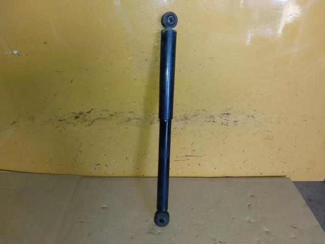 Other - 【中古】中古部品 ミラ L260S 右リアショックアブソーバー 【3330960100-000051729450700】