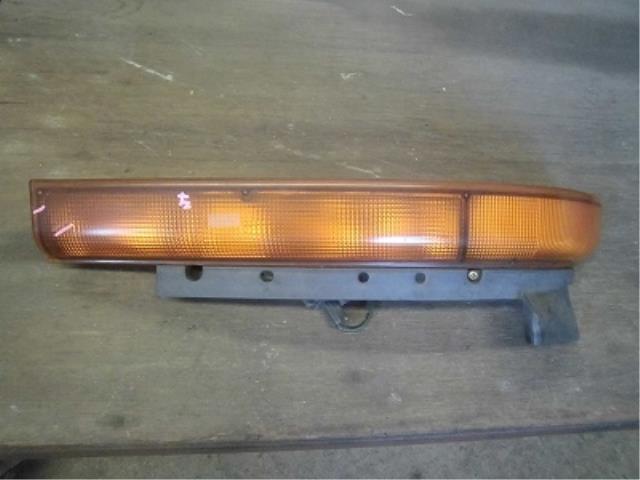 【中古】中古部品 キャンター FB511B 左クリアランスランプ 【3340180100-001634750911100】