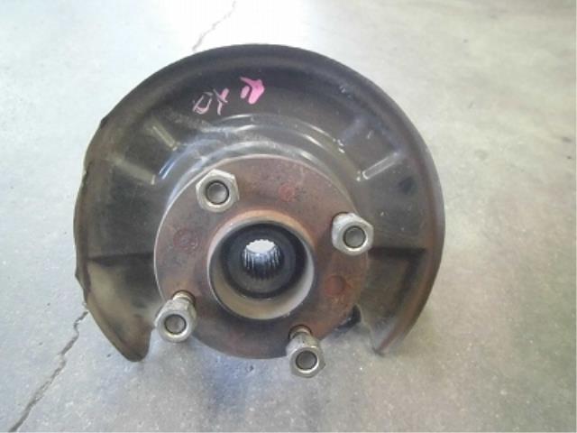 【中古】中古部品 R2 RC1 右フロントナックルハブ 【3340180100-001454718844310】