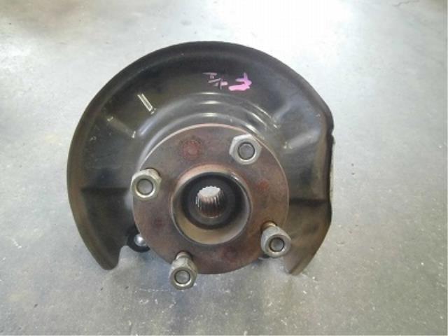 【中古】中古部品 R2 RC1 左フロントナックルハブ 【3340180100-001454718944340】