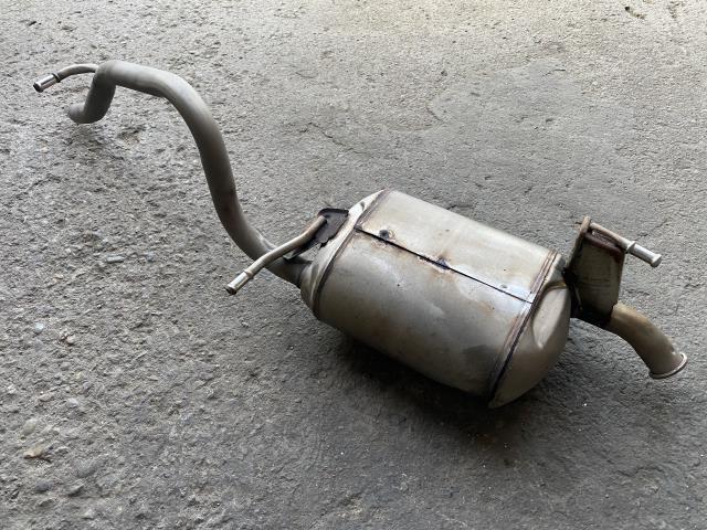 【中古】中古部品 キャロル HB25S リアマフラー 【3330580100-000223024822500】