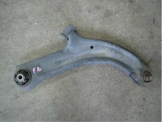 【中古】中古部品 マーチ AK12 右フロントロアアーム 【3340180100-001302713051720】