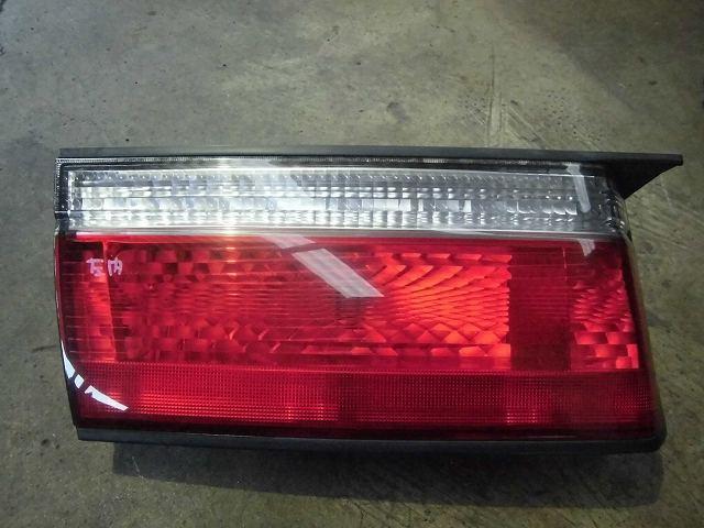 【中古】中古部品 ルネッサ N30 リアフィニッシャーパネル 【3340180100-001168415815200】