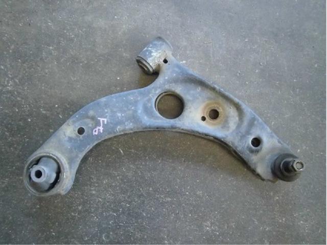 【中古】中古部品 ムーヴ L152S 右フロントロアアーム 【3340180100-001431745651720】