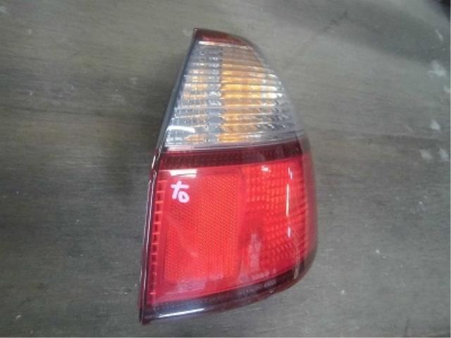 【中古】中古部品 レガシィ BH9 右テールランプ 【3340180100-001686056815500】