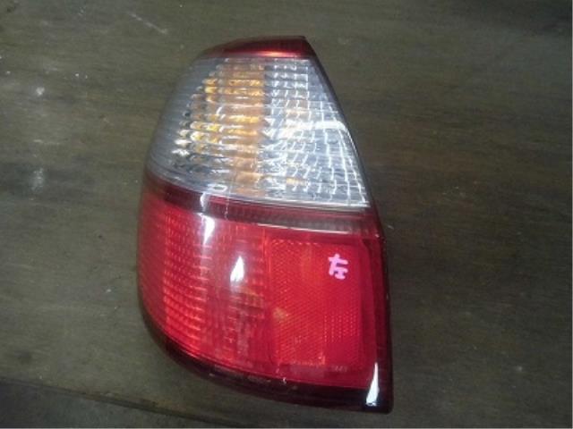 【中古】中古部品 レガシィ BH9 左テールランプ 【3340180100-001686056915600】