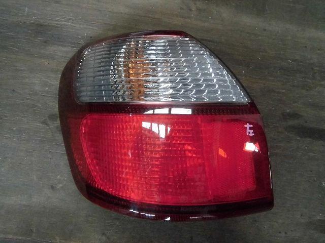 【中古】中古部品 レガシィ BH5 左テールランプ 【3340180100-001061412615600】