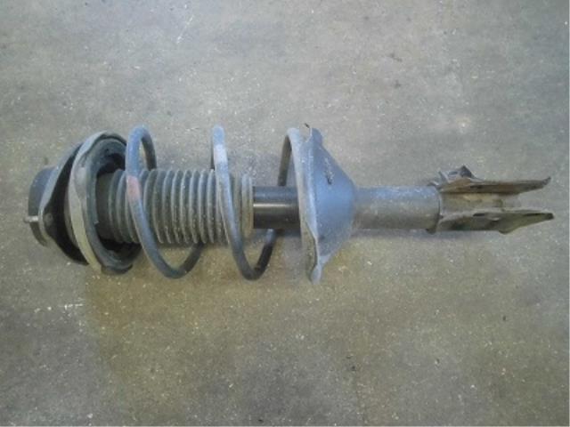 【中古】中古部品 インプレッサ GF1 左フロントストラット 【3340180100-001602057750210】