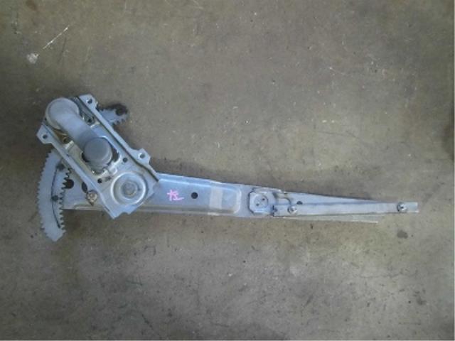 【中古】中古部品 サンバー KS3 左フロントドアレギュレータ・モーター 【3340180100-001653295513220】