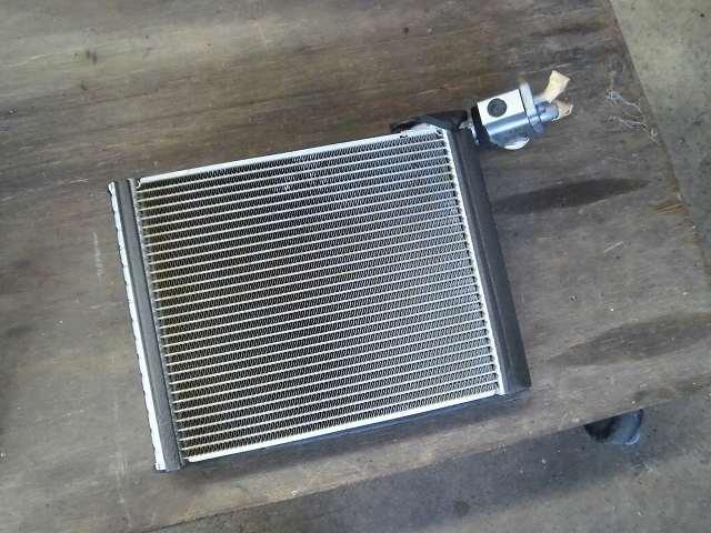 【中古】中古部品 ヴィッツ SCP90 A/Cクーリングユニット 【3340180100-000942444360800】