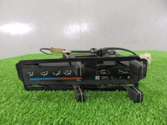 【中古】中古部品 ミニキャブ U42T A/Cスイッチパネル 【3260250000-000022168560900】