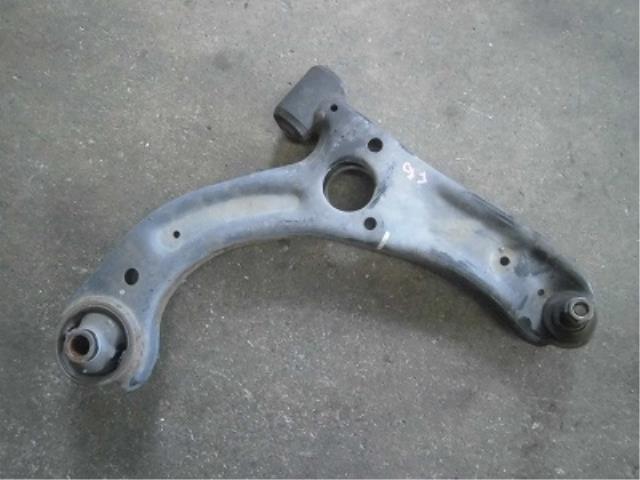 【中古】中古部品 ムーヴ L175S 右フロントロアアーム 【3340180100-001592496151720】