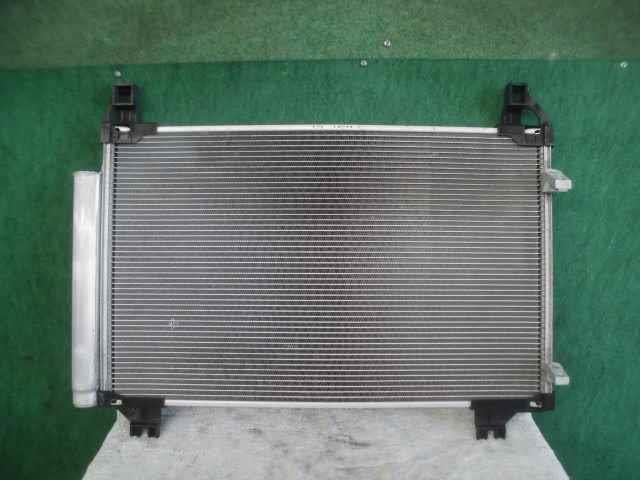 【中古】中古部品 ヴィッツ KSP130 コンデンサー 【3310420000-000002140960600】