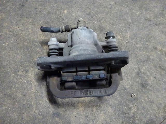 【中古】中古部品 セレナ CC25 右リアキャリパー 【3310410000-000223057944430】