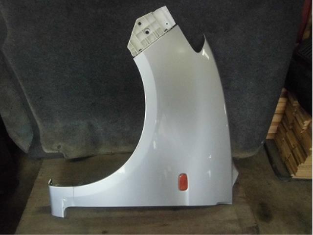 【中古】中古部品 マックス L950S 左フロントフェンダー 【3340180100-001415321010700】