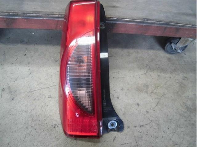 【中古】中古部品 ピノ HC24S 左テールランプ 【3340180100-001298763915600】