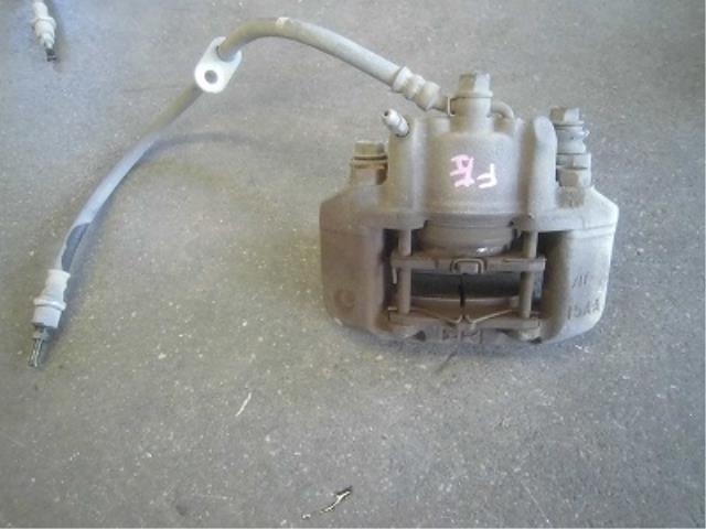 【中古】中古部品 ハイゼット S330V 左フロントキャリパー 【3340180100-001712104144360】