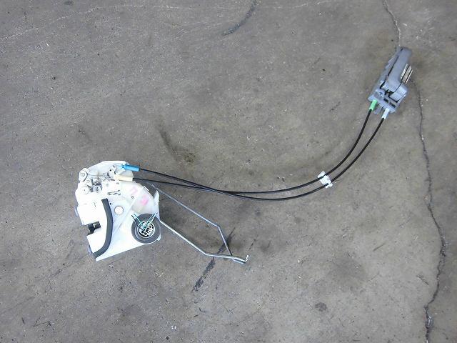 【中古】中古部品 ワゴンR MH23S 右フロントドアロックソレノイド 【3340180100-001220986764550】
