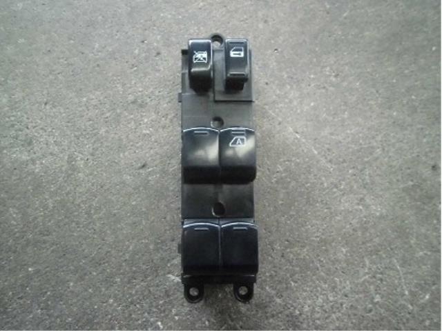 【中古】中古部品 キューブ BZ11 パワーウインドウスイッチ 【3340180100-001341990061900】